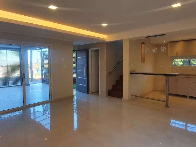 EN VENTA COMPLEJO DUPLEX 3 DORMITORIOS A ESTRENAR